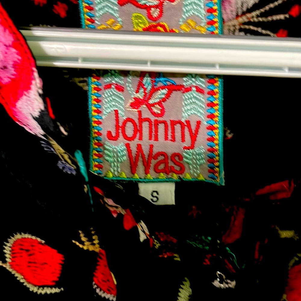 Brand new Johnny Was top never worn!